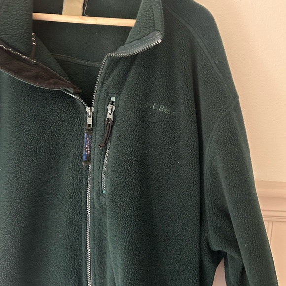 Vintage L.L. Bean Dark Green Full-Zip Fleece Jacket Zippered Chest Pocket - Picture 3 of 6